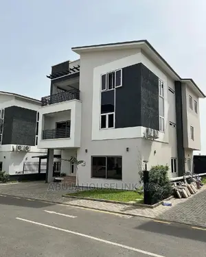 7bdrm Duplex in Bilaad Estate, Jabi for sale