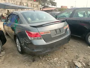 Honda Accord 2010 Gray