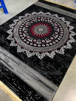 Luxury Living Room Designed Super Soft Royal Center Rug.