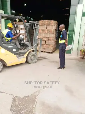 Beginner Forklift Driving Training