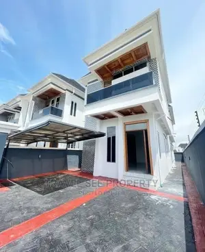 Furnished 5bdrm Duplex in Elegenza Second Toll Chevron for sale