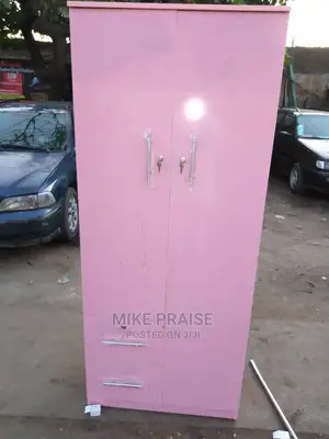 A Quality 32inches by 6ft Talk Wardrobe