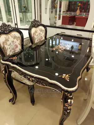 Luxury 6 Seater Dinning Set