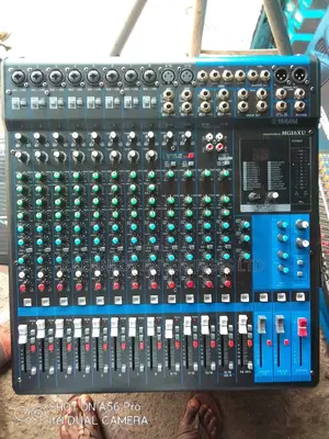 Yamaha Mg16xu 16-Input Stereo Mixer
