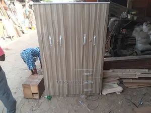 A Quality 4ft by 6ft Wardrobe