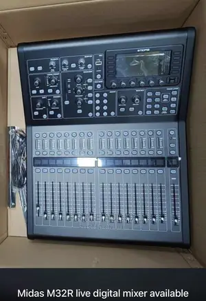 MIDAS M32R Live Digital Mixer