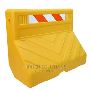 Water Filled Traffic Barrier