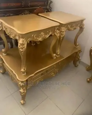 Classic Gold Centre Table With Stools