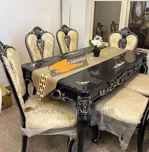 Luxury 6 Seater Royal Dinning Table Set.