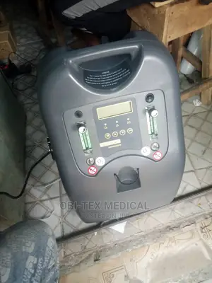 Oxygen Concentrator, Double Bottle