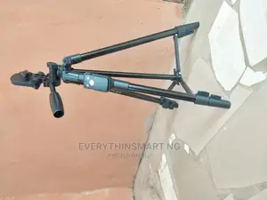 Multifunctional Tripod Stand