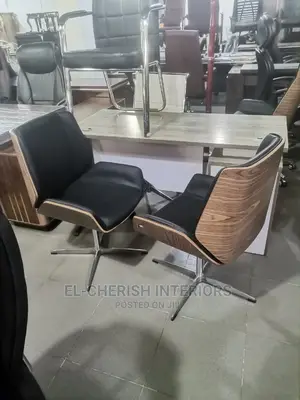 Supper Class Visitors Chair
