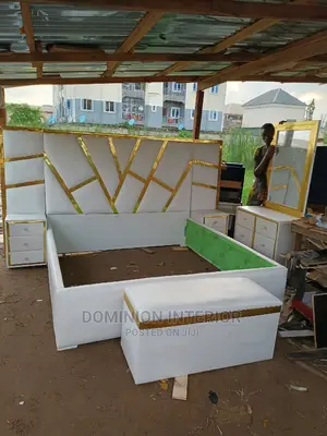 6x6 High Back Rest Bedframe