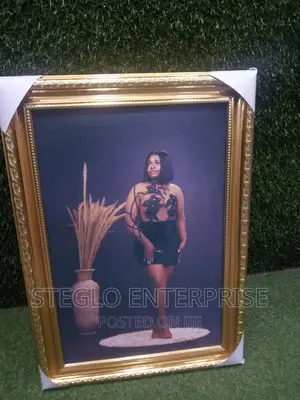 Luxury Gold Picture Frame