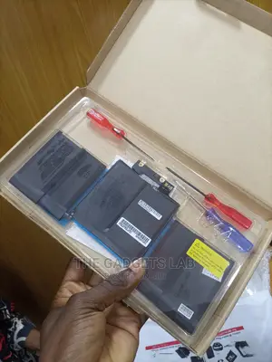 2020 Macbook Pro Original Battery