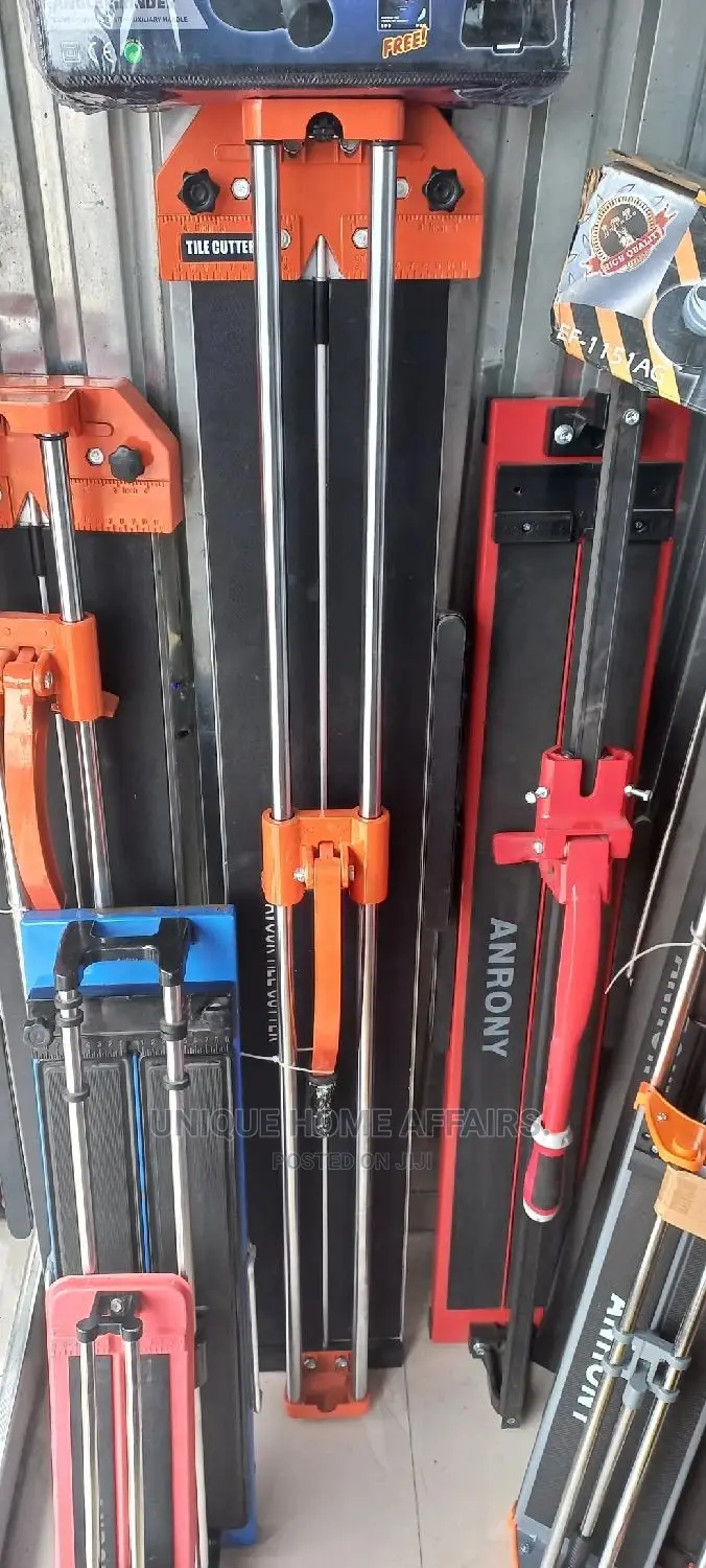 Tiles Cutter Machine