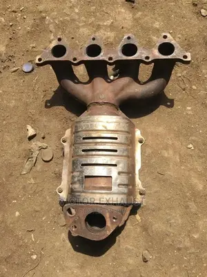 Engine Catalyst Kia Rio 2008 Model