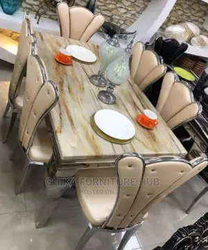 Quality Dining Set
