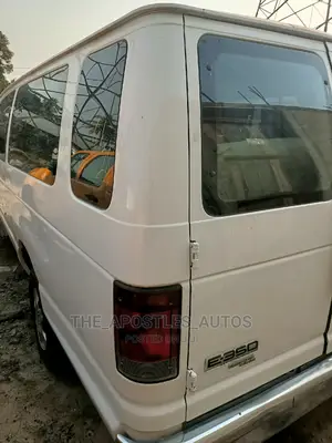 Ford E350 2014 White