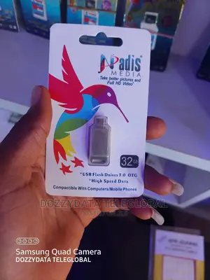 Nadis 32gb Flash Drive