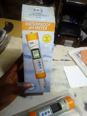 Waterproof PH Meter