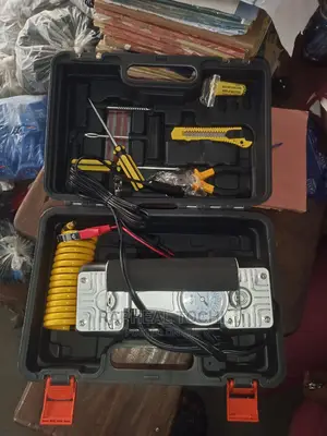 Car Tire Pump With Working Tools