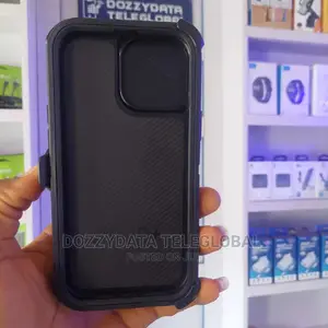 Otterbox Defender Pouch for Samsung, Apple Mobile Phones