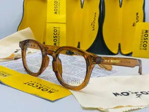 Vvip: Classic Moscot Sunglasses