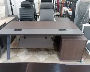 Super Executive Table