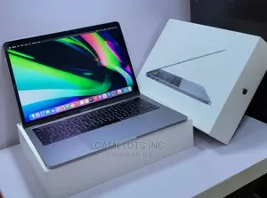 Laptop Apple MacBook Pro 2018 8GB Intel Core i5 SSD 256GB