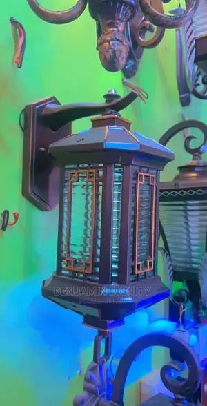Outdoor Gate/Pillar Light