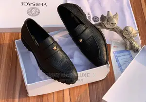 Versace Lúxury Men Flat Shoe