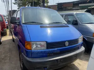 Volkswagen Transporter 2000 Blue