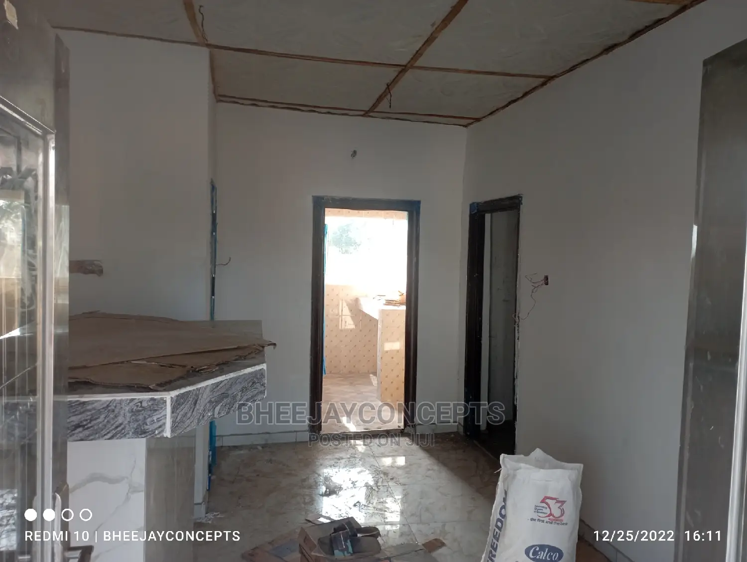 Wall Screeding