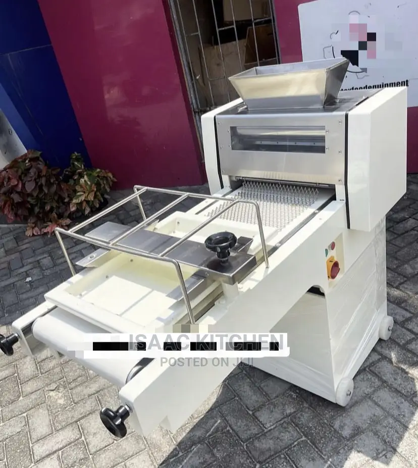 Dough Moulder