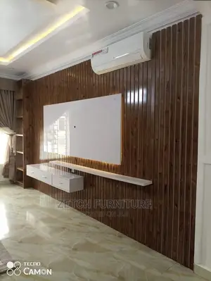 Standard TV Console (High Gloss)