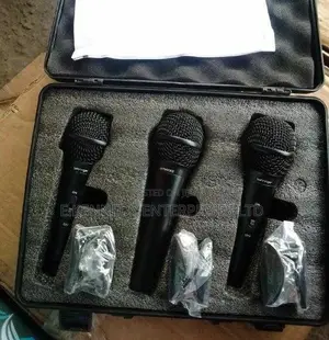 Behringer XM1800S 3-in-1 Wired Microphone