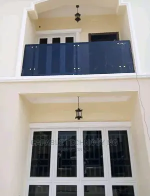 Standard Balcony Glass With Casement Windows
