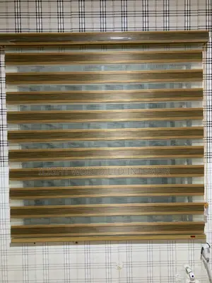 Quality Adjustable Day and Night Window Blinds.