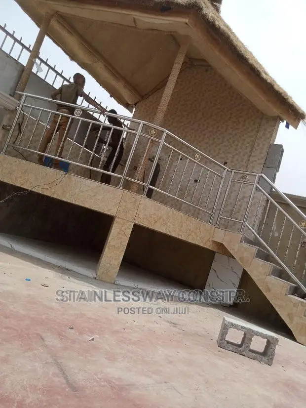 Stainless Sit-out Railing