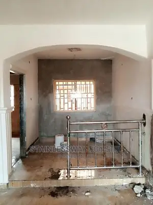 Stainless Railing Dining Space