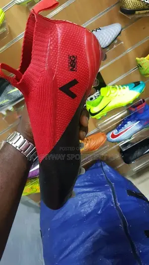 Ankle Adidas Soccer Boot