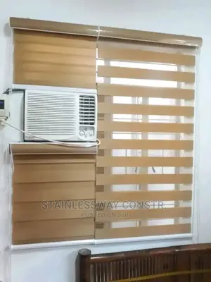Window Blind Court