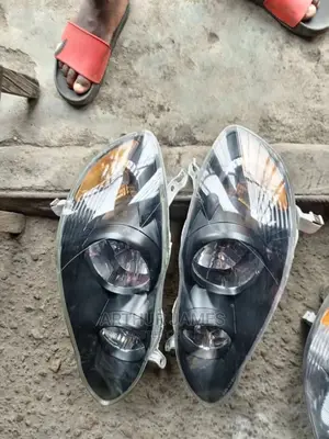 Headlamp Toyota Corolla 2005 Sport