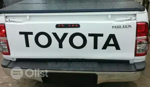 Toyota Hilux Rear Sticker' Black