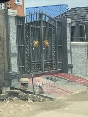 Standard Gate