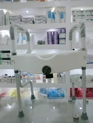 Medical Toilet Seat With Tool Free Removable Arms