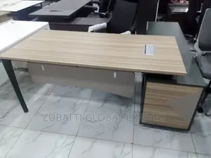 Foreign Executive Computer Table