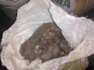 Rich and Cured Poultry Manure