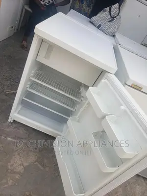 Bosch Fridge and Freezer Bosch Tabletop Refrigerator